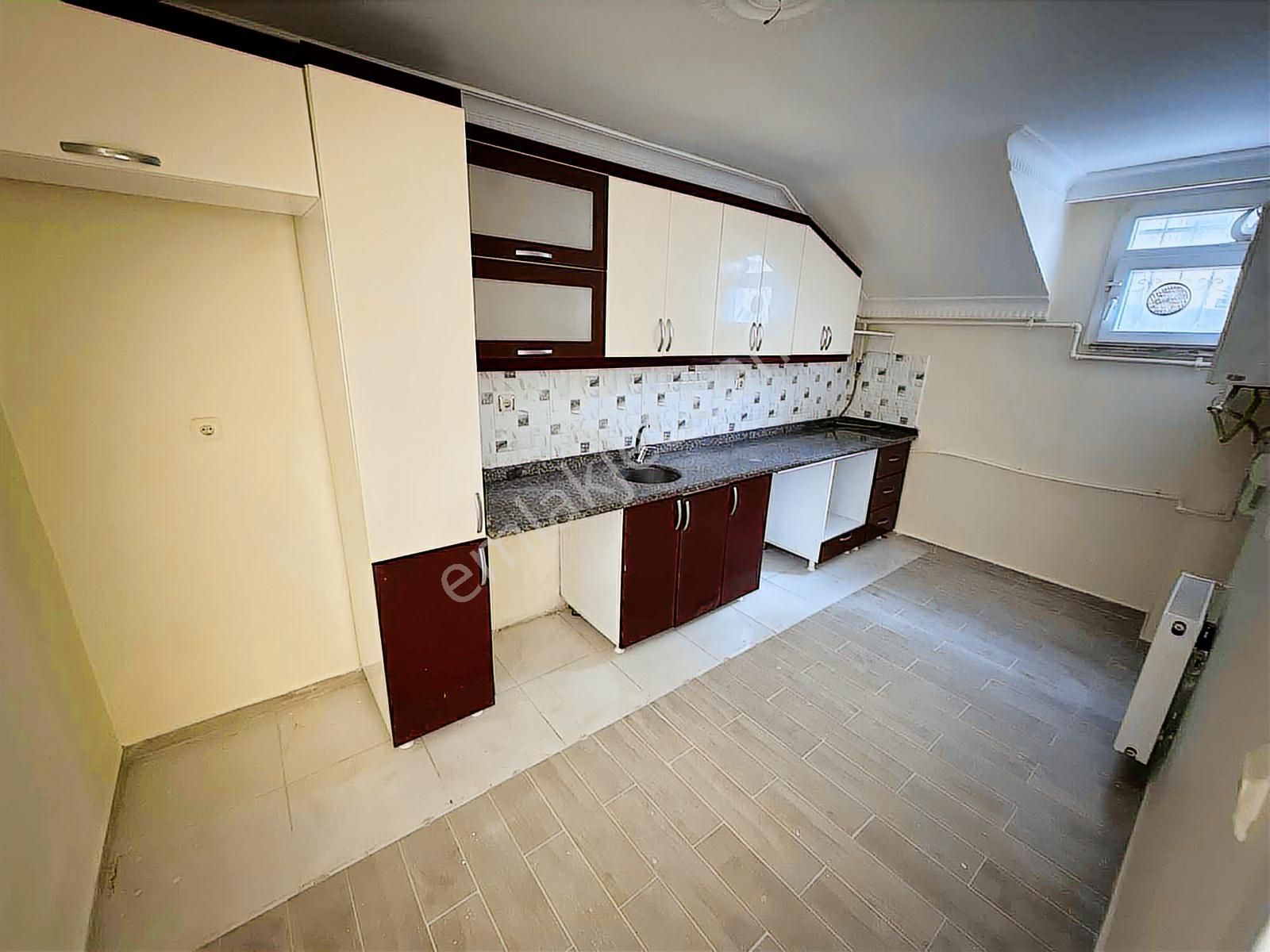 Esenyurt Pınar Mah / 2+1 70 M² / Tadilatlı Bakımlı Ferah Kiralık - Görsel 19