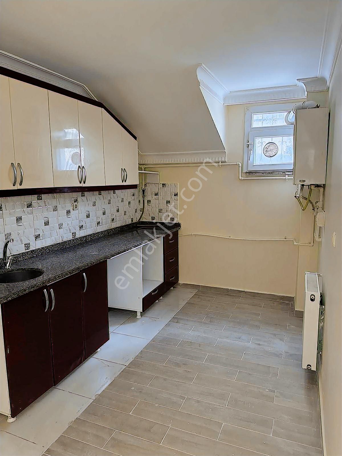Esenyurt Pınar Mah / 2+1 70 M² / Tadilatlı Bakımlı Ferah Kiralık - Görsel 35