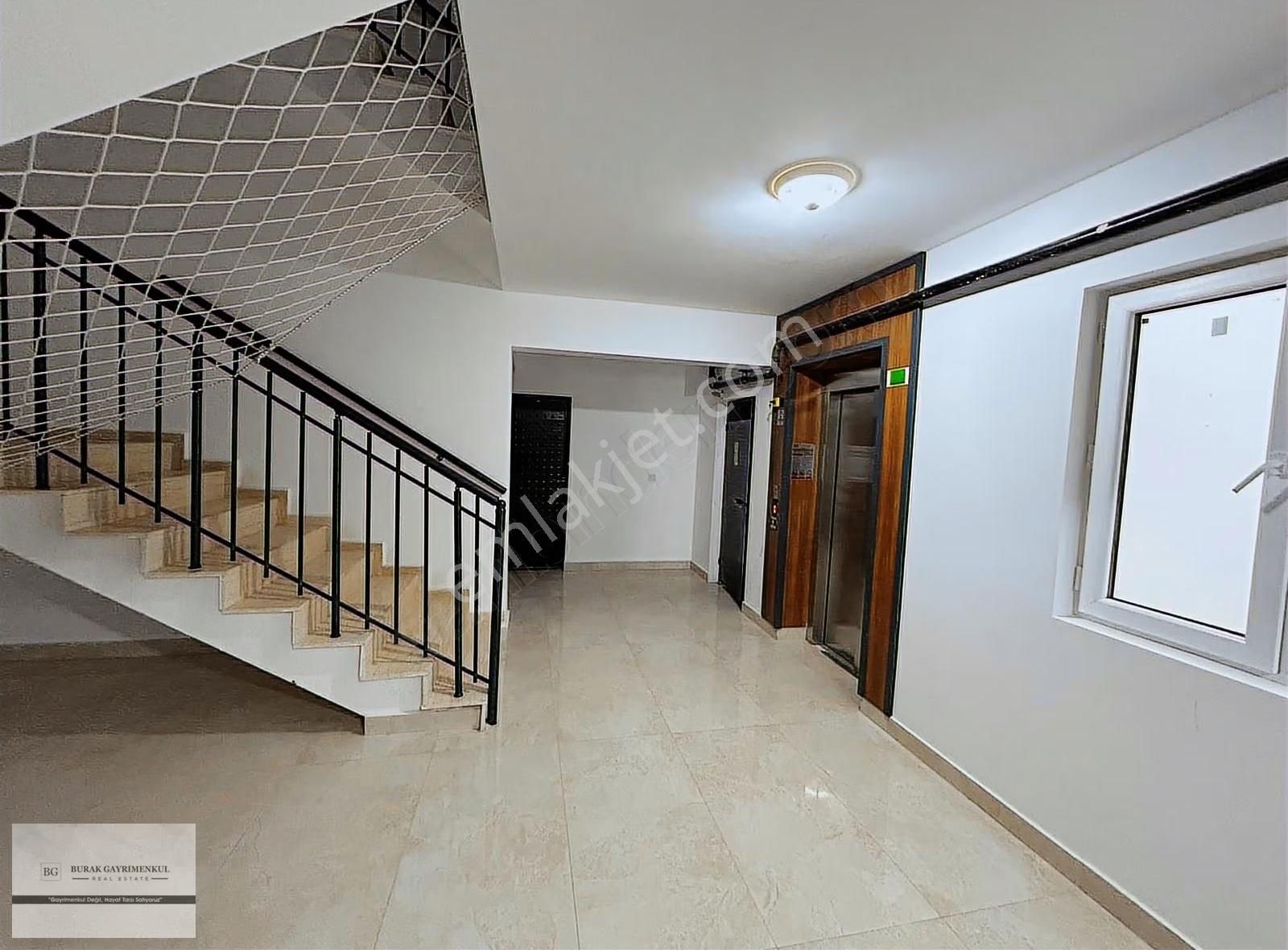 Mustafa Kemal Mah. Ara Kat 135 M2 4+1 Ebeveyn Banyolu İskanlı - Görsel 2