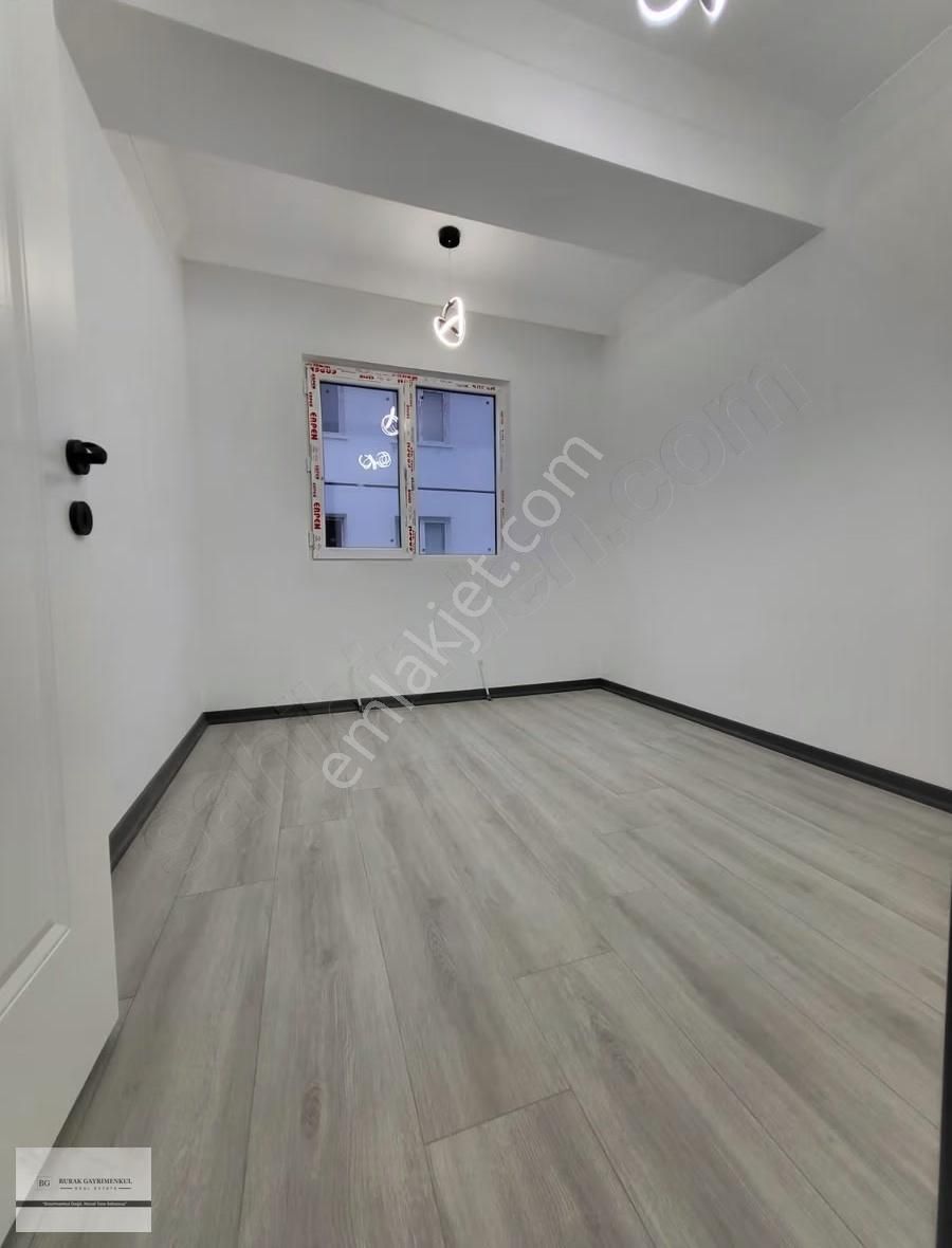 Mustafa Kemal Mah. Ara Kat 135 M2 4+1 Ebeveyn Banyolu İskanlı - Görsel 3