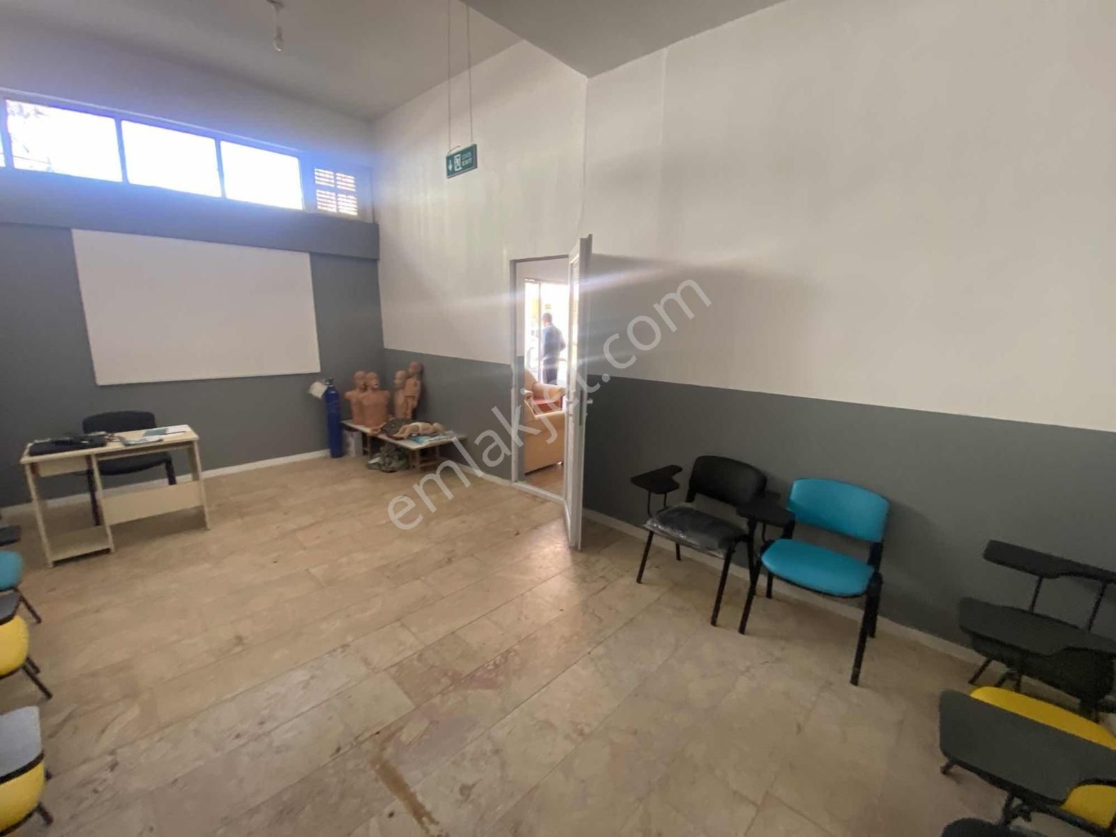 Bahçelievler Mahallesi Satılık 2 Ayrı Tapulu Dükkan Yatırımlık - Görsel 8