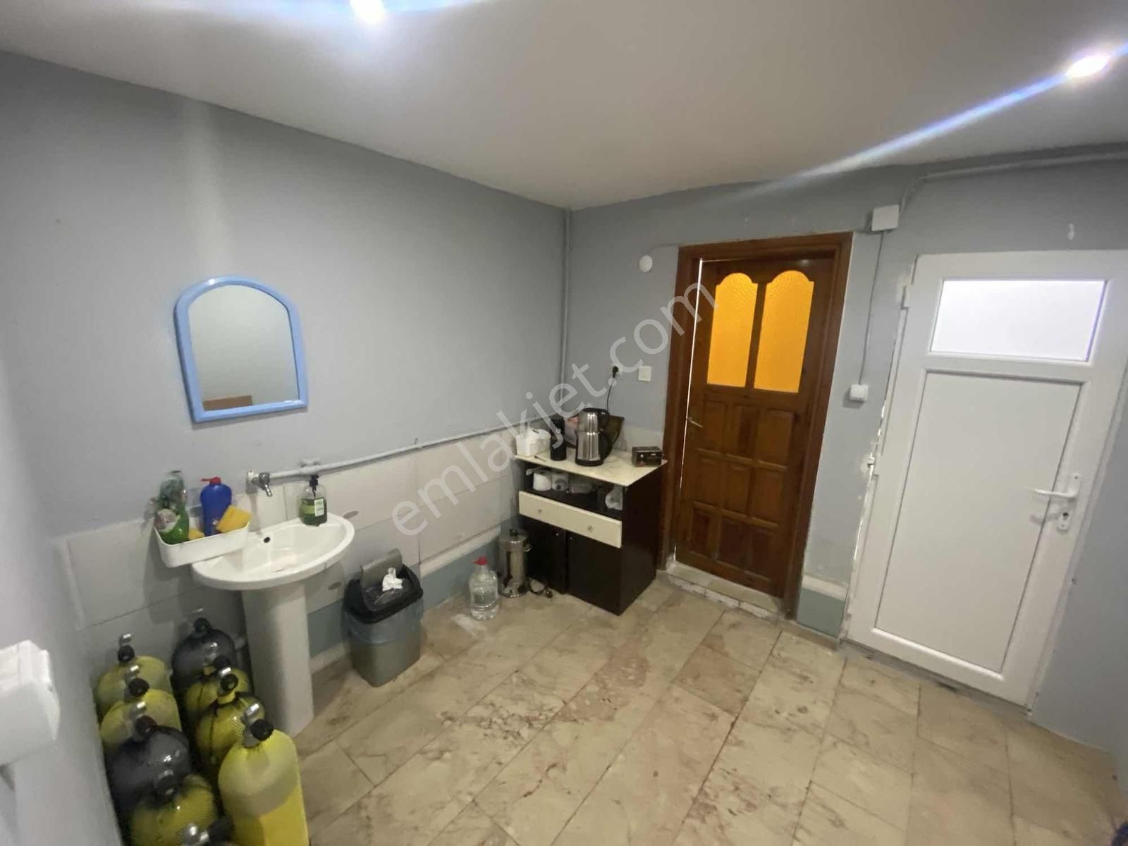 Bahçelievler Mahallesi Satılık 2 Ayrı Tapulu Dükkan Yatırımlık - Görsel 13