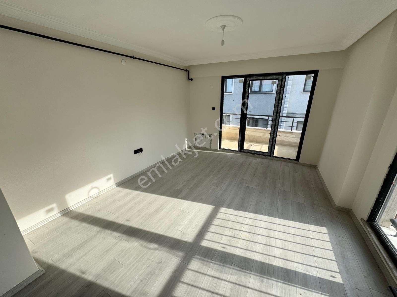 Yalova Cınarcık Tesvikiye Plaşlar Mekii Nde Fırsat Yeni Bina İlk Siz Oturacaksınız Dublex 2+1 2 Bal - Görsel 2