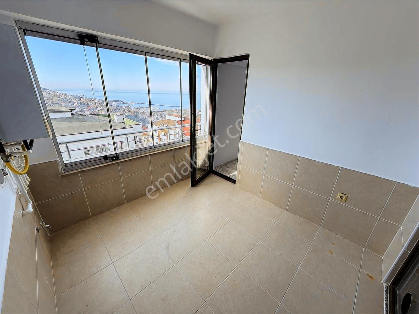 Trabzonda Manzaralı Daire - Görsel 20