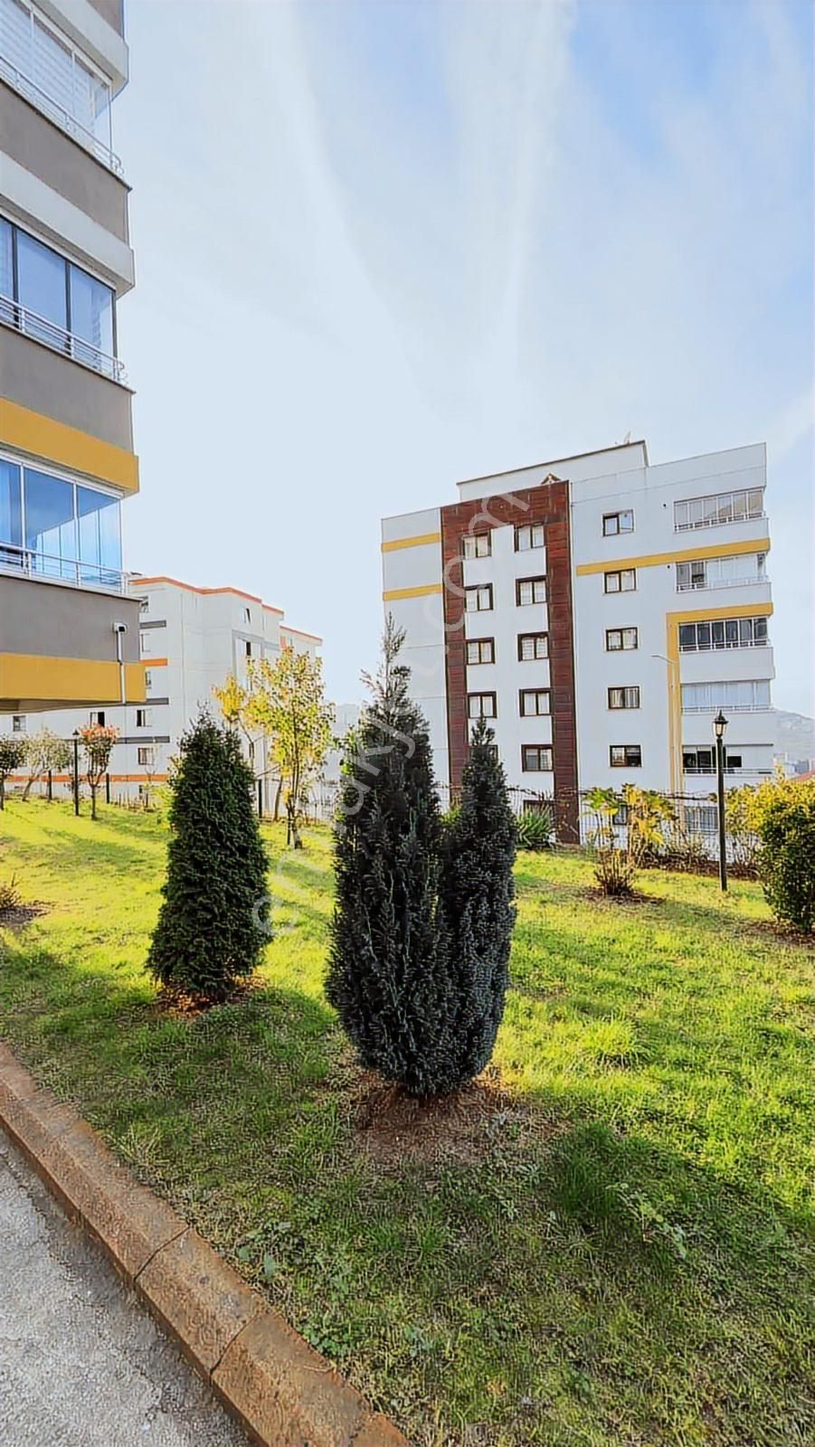 Trabzonda Manzaralı Daire - Görsel 31