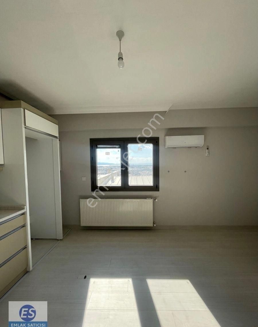 Çiğlide Kiralık 1+1 Doğalgazlı Klimalı Asansörlü Ankastreli Sıfır Daireler Sağlam Zeminde - Görsel 5