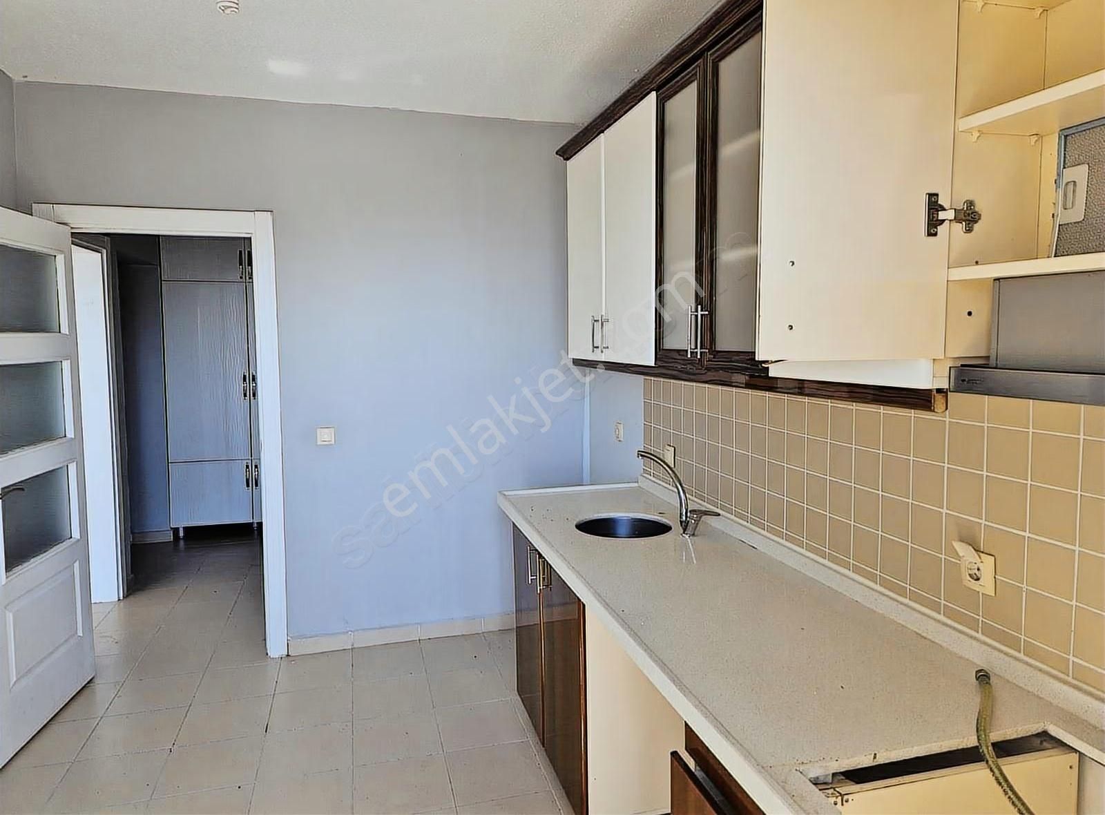 İpekyolu Yapı Emlak'tan Bundan Daha İyisi Yok Güney Cephe - Görsel 19