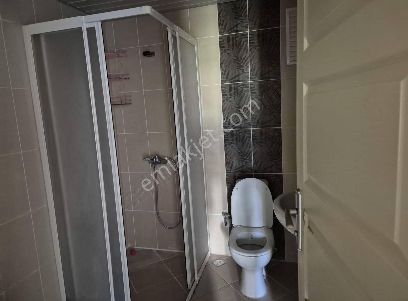 İpekyolu Yapı Emlak'tan Acilll Satılık Ara Kat - Görsel 7