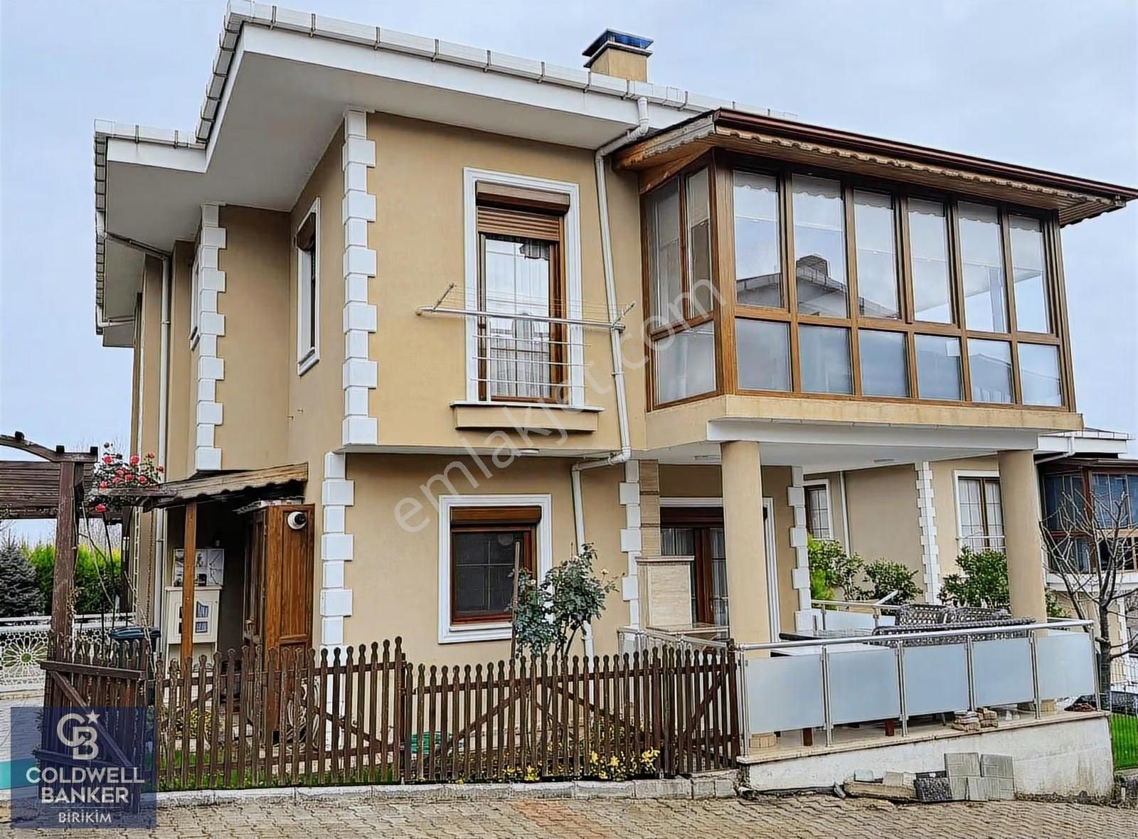 Şile'de Satılık Site İçinde Havuzlu Villa - Görsel 18