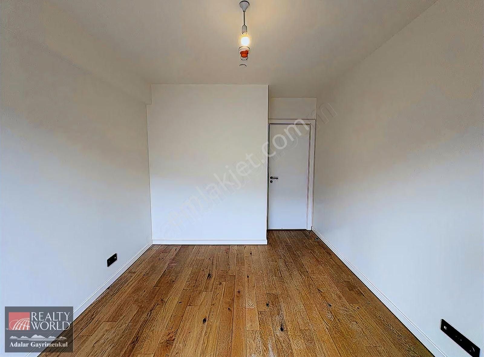 Kerem Kuru'dan Vakıf Gyo Tablo Adalar Büyüktip 1+1 Kiralık Daire - Görsel 11