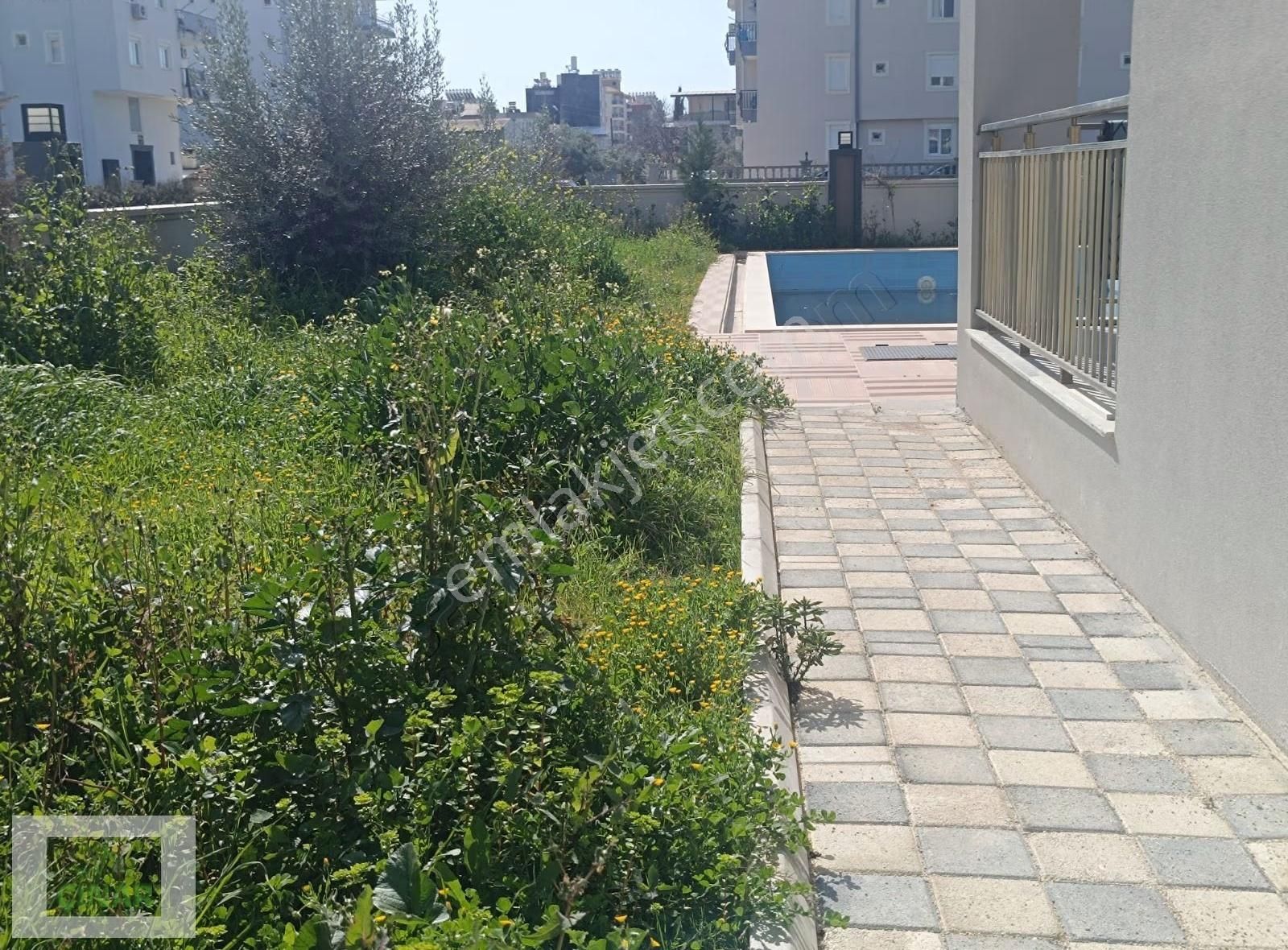 Antalya Döşemealtı Ful Eşyalı Havuzlu Kiralık 1+1 - Görsel 9