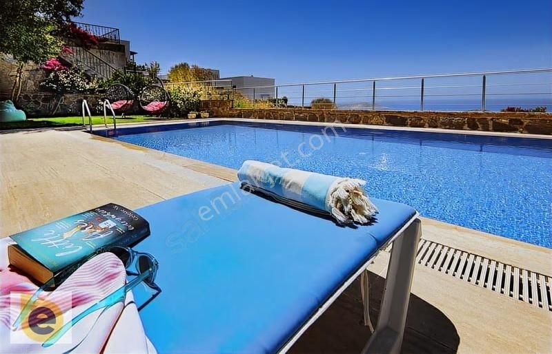 Koyunbabada Muhteşem Deniz Manzaralı, Havuzlu 3+1 Satılık Villa - Görsel 12