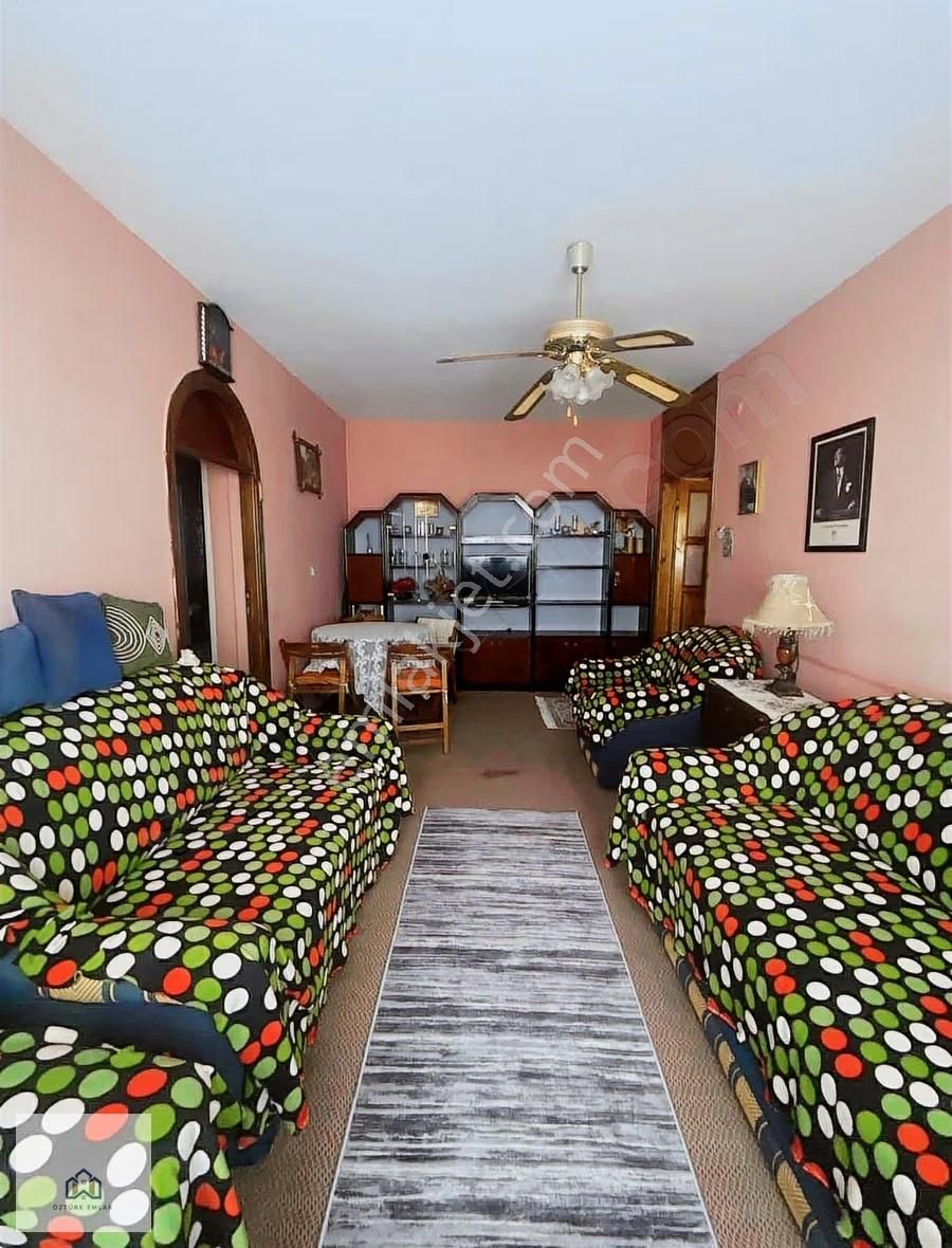 Menekşe Sitesinde 2+1 Eşyalı Kiralık Daire - Görsel 2