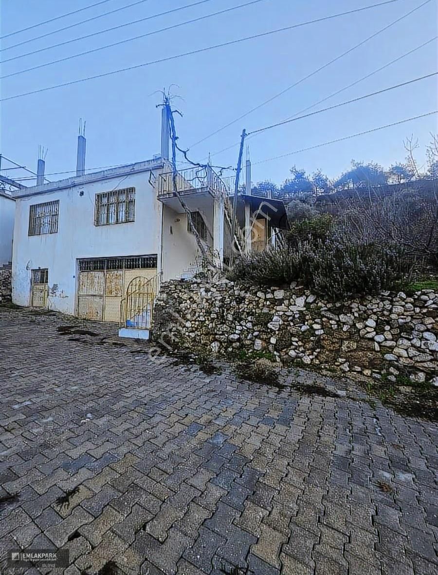 Emlakparktan Silifkeye Yakın Bahçeli Köy Evi - Görsel 7