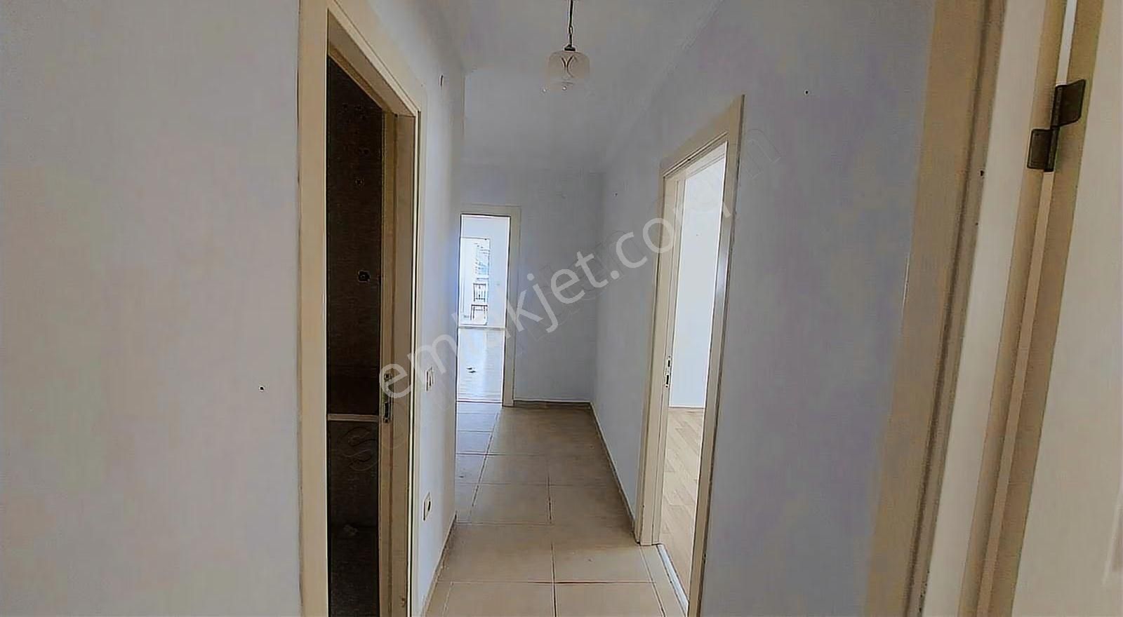 Kuşadası İkiçeşmelik Mahallesinde Satılık 3+1 150 M2 Daire. - Görsel 4