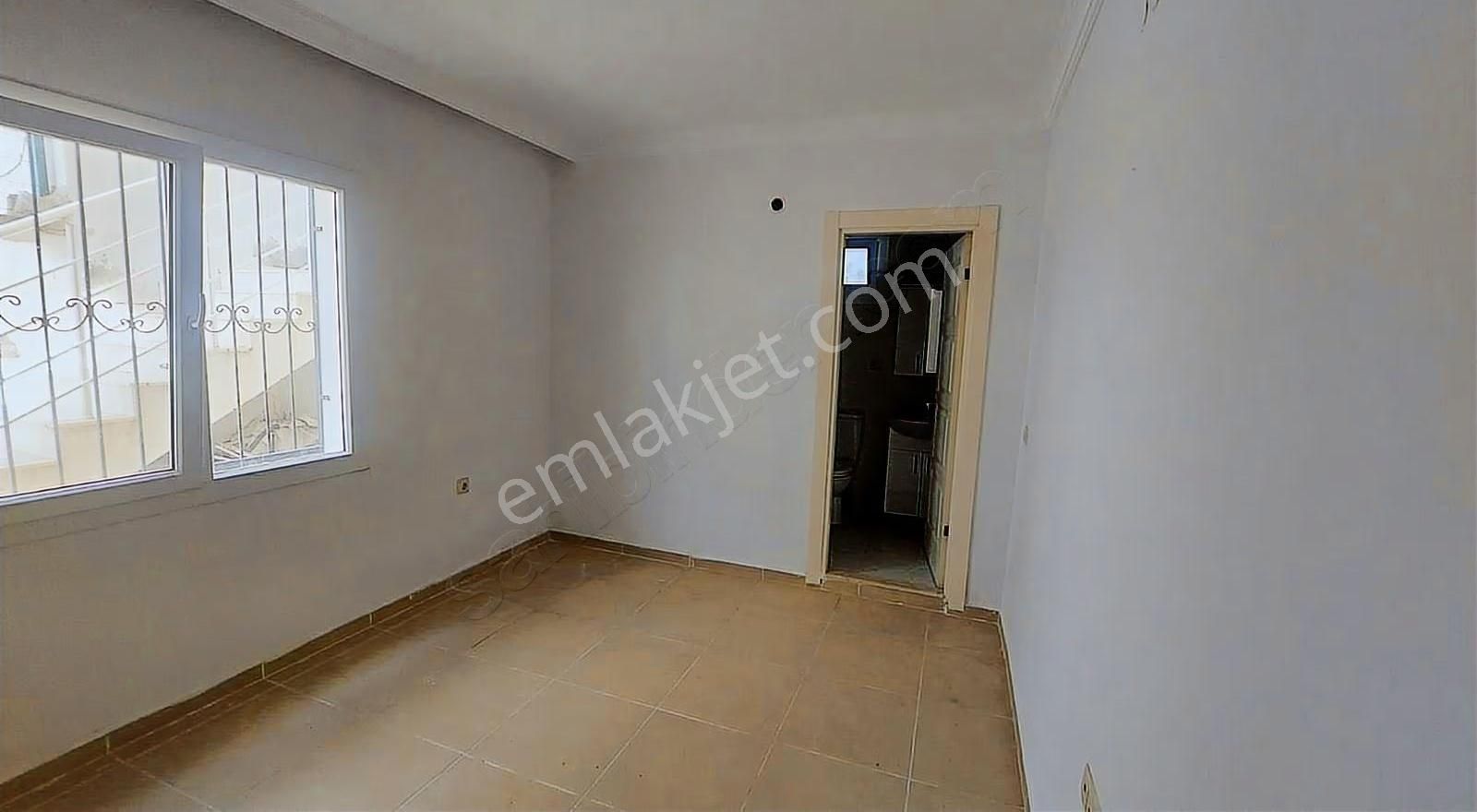 Kuşadası İkiçeşmelik Mahallesinde Satılık 3+1 150 M2 Daire. - Görsel 12
