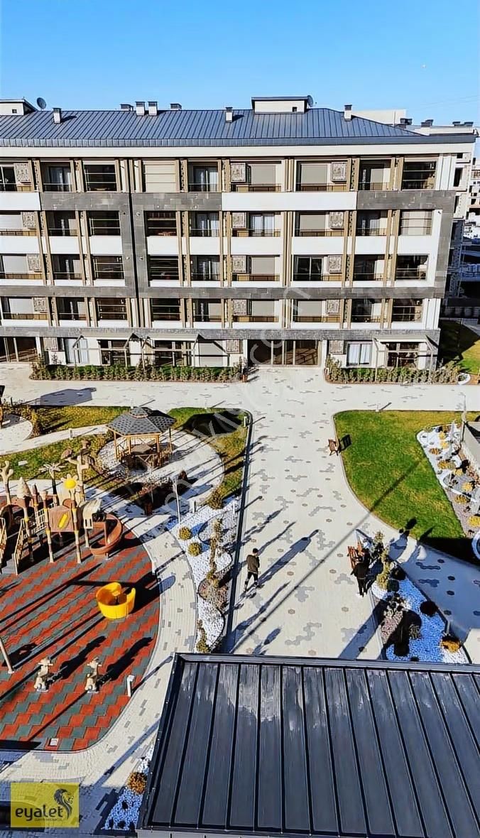 Cadde Maslak 4.5+1 Şerefiye Bedelli Daire - Görsel 6