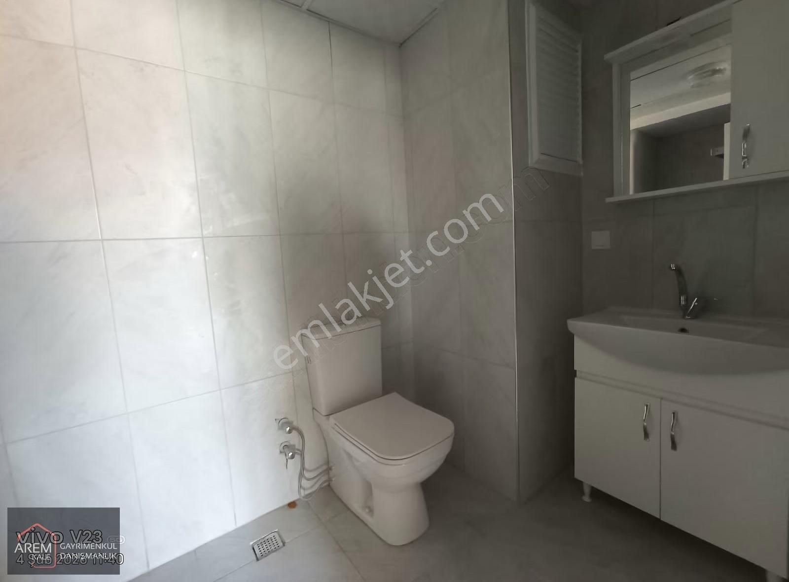 Çanakkale Esenler,barış Mah.karacaören Cad.üstü3+1 Kiralık Daire - Görsel 3