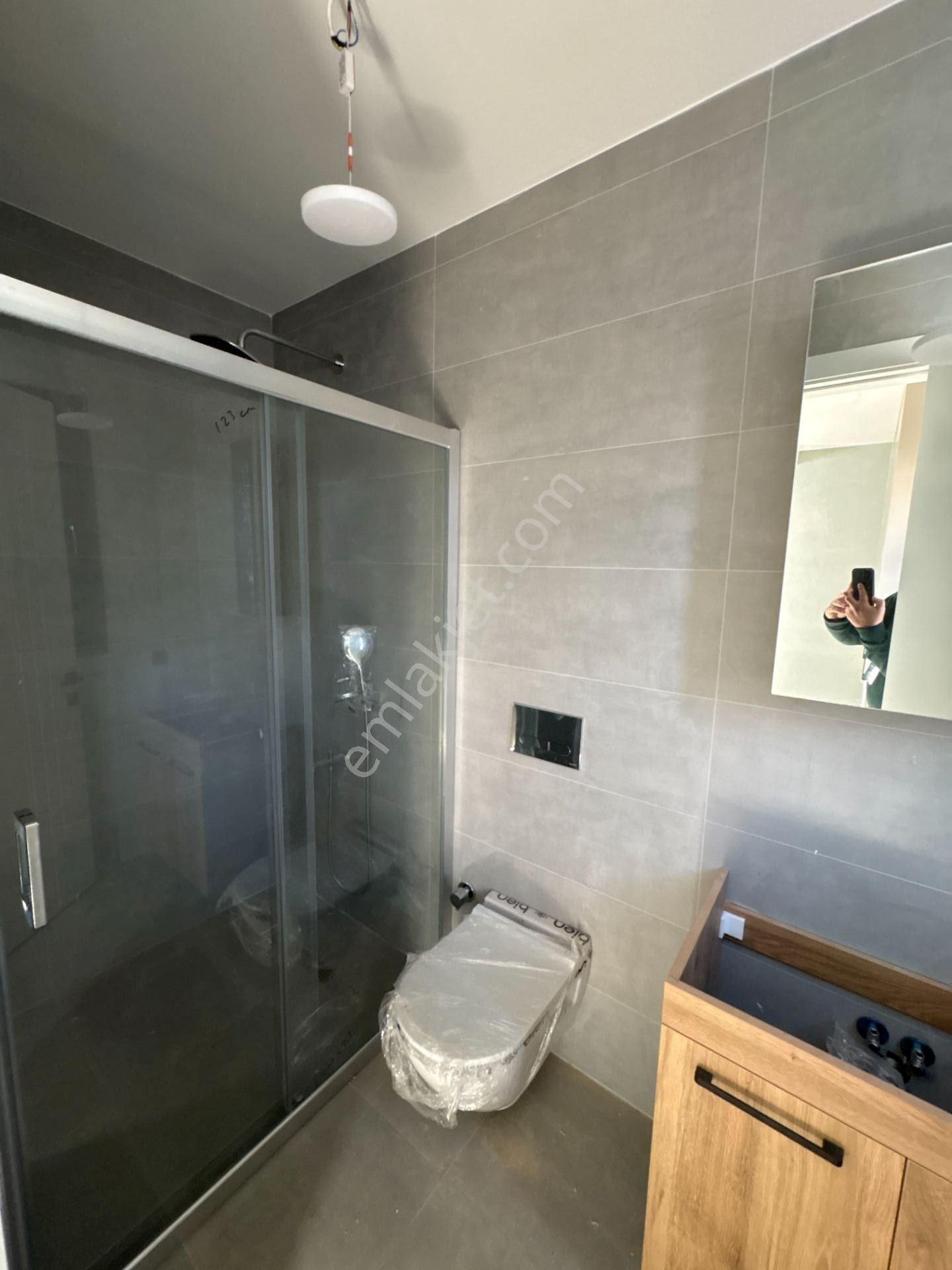 Kıyıkışlacık Deniz Manzaralı Sıfır 4+1 Müstakil Tripleks Villa - Görsel 27