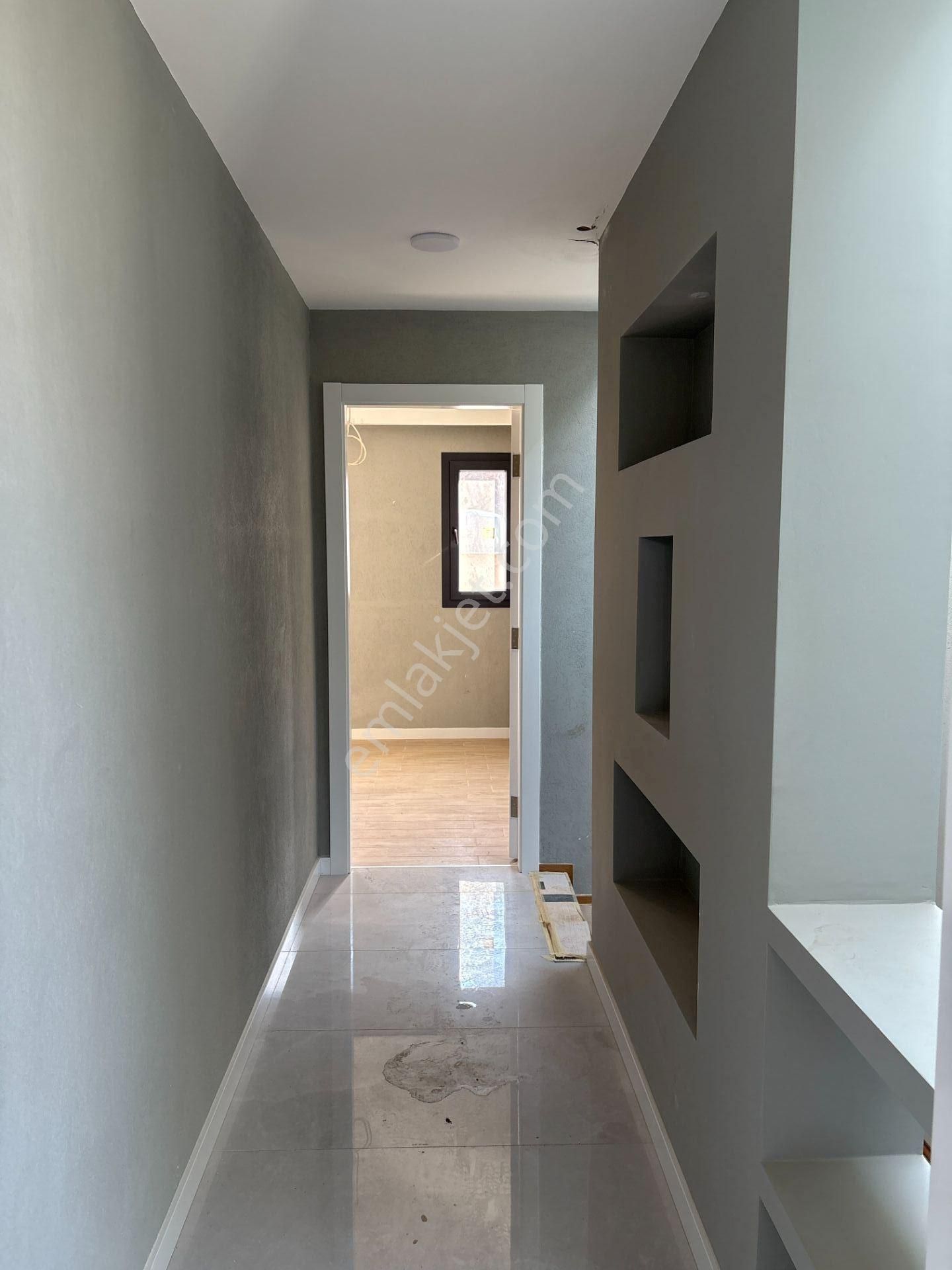 Kıyıkışlacık Deniz Manzaralı Sıfır 4+1 Müstakil Tripleks Villa - Görsel 24