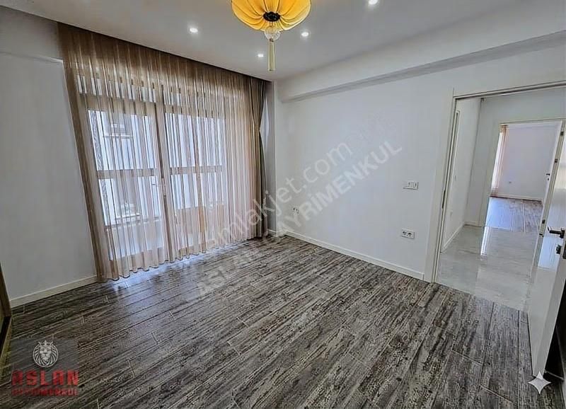 Aslan Emlak Gayrimenkul Batıkentte 2+1 Kiralık Daire - Görsel 12