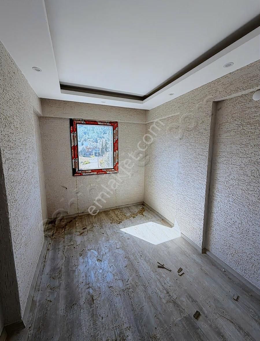 My Gayrimenkul - Efekent'te Tripleks Müstakil Villa 220m - Görsel 4