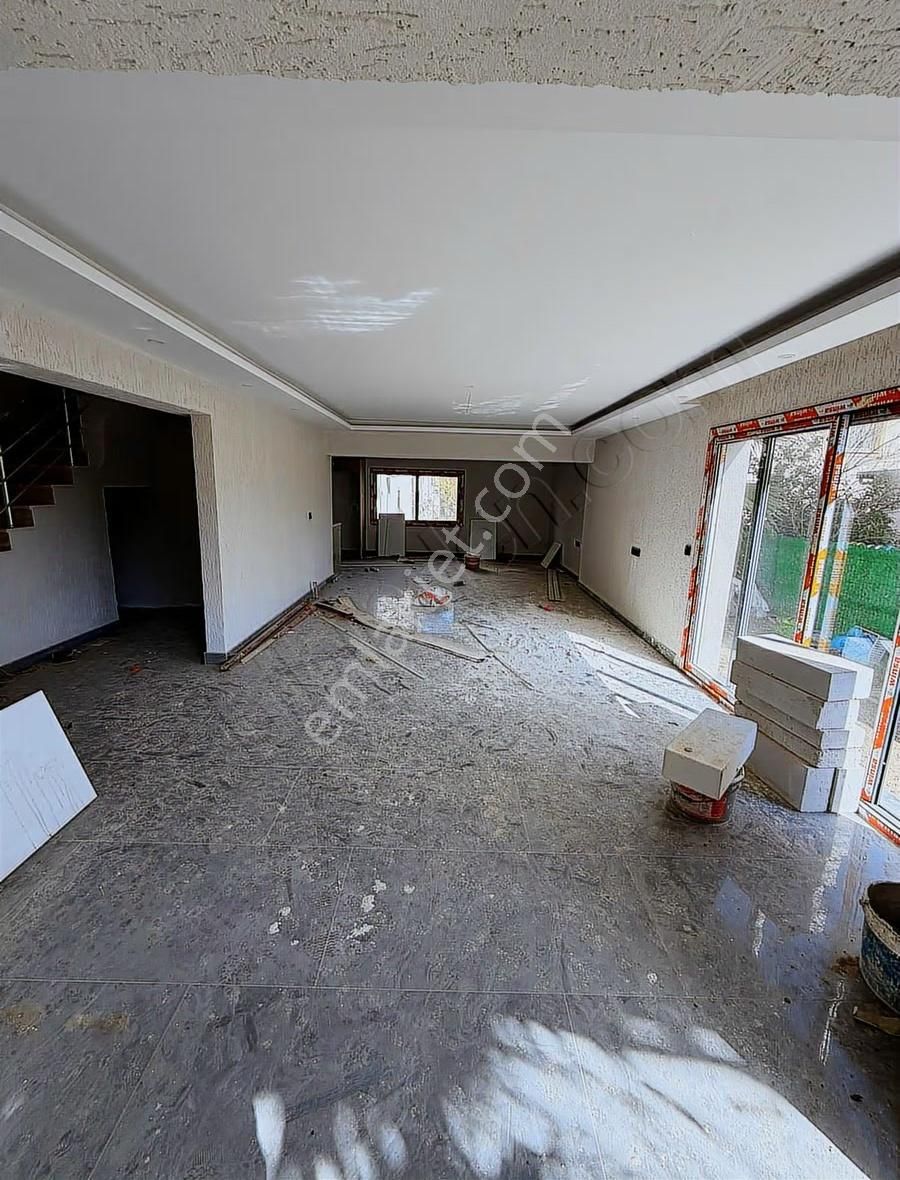 My Gayrimenkul - Efekent'te Tripleks Müstakil Villa 220m - Görsel 5