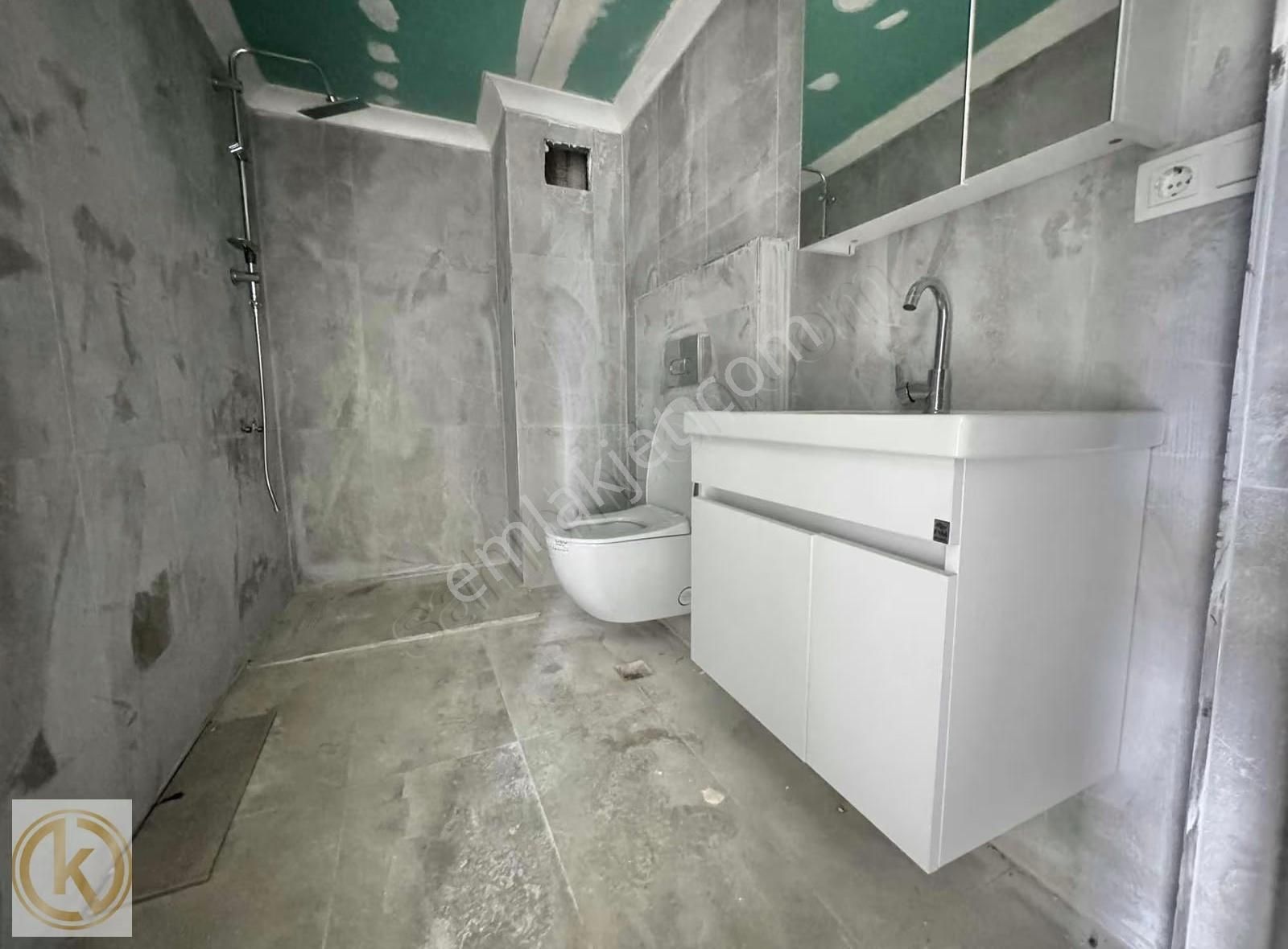 Kaymak Emlaktan Erenler'de 2+1 100 M2 Kiralık Sıfır Daire - Görsel 14