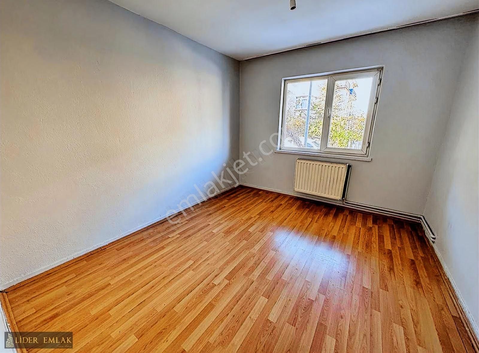 Lider Emlak'tan 3+1 Güneşevler Merkezde Ön Cephe Kiralık Daire - Görsel 23