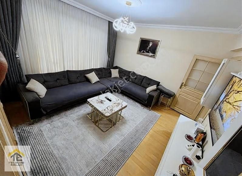 Basın Caddesi Ve Yunus Emre Cad Yakını Yüksek Giriş 3+1 Emsalsiz