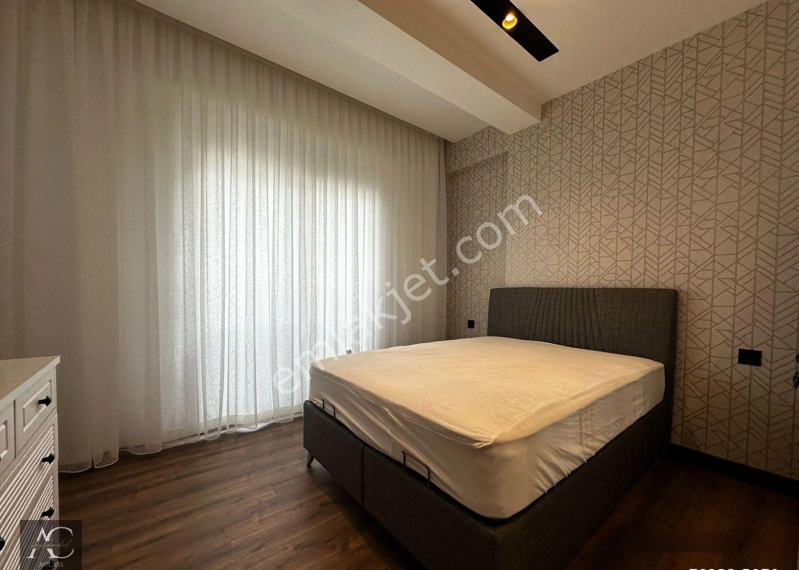Merkeze Yakın-guvenlık-havuz-otopark-full Eşyalı-lüx Kiralık 3+1 Daire - Görsel 16