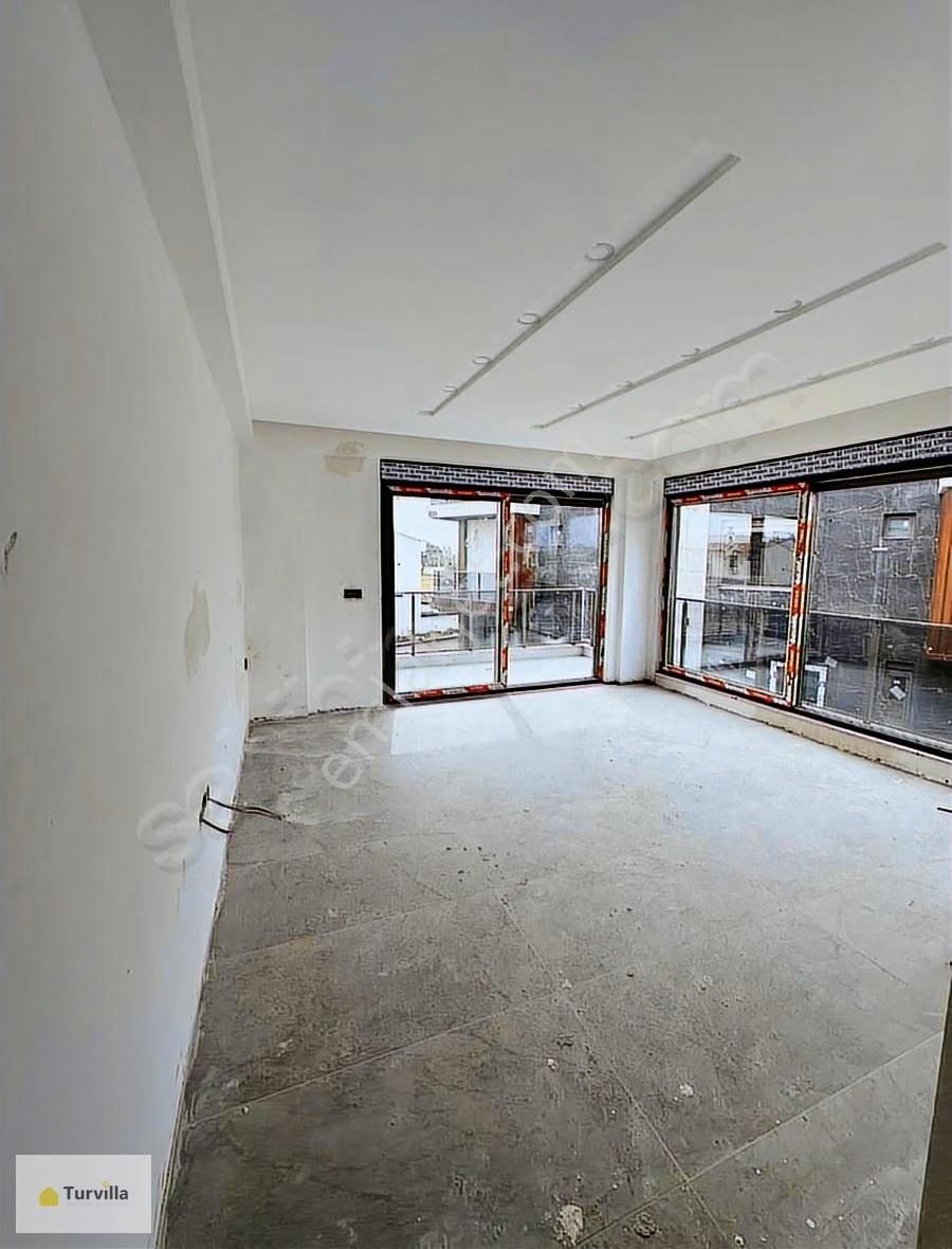 Site İçinde Akıllı Sistemli Yatırımlık Lüks Villa Özel Havuz - Görsel 4