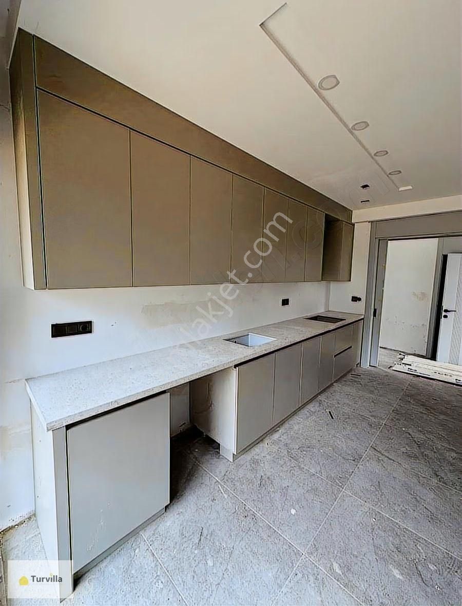 Site İçinde Akıllı Sistemli Yatırımlık Lüks Villa Özel Havuz - Görsel 20