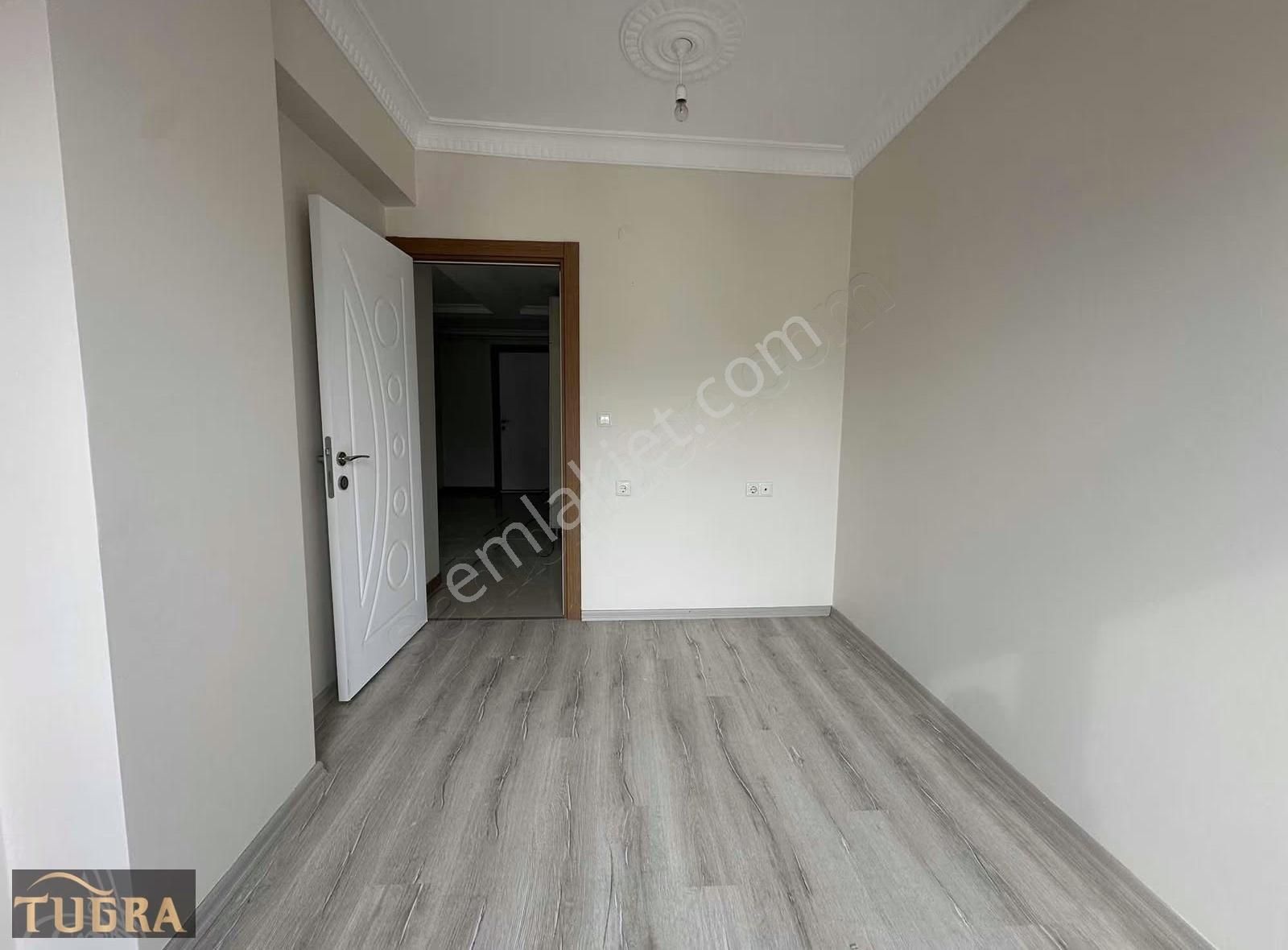 Tuğra'dan Kervancı Bölgesinde 2+1 İskanlı Fırsat Daire!! - Görsel 22