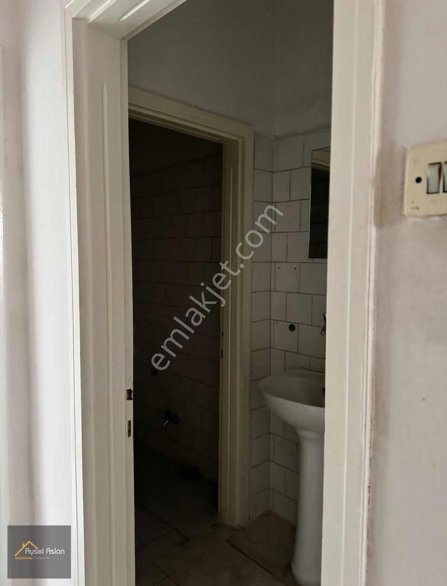 Esentepe'de Stadyum Cepheli 3+1 Satılık Daire - Görsel 20