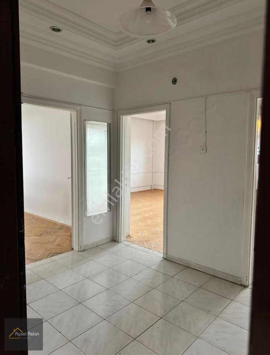 Esentepe'de Stadyum Cepheli 3+1 Satılık Daire - Görsel 11