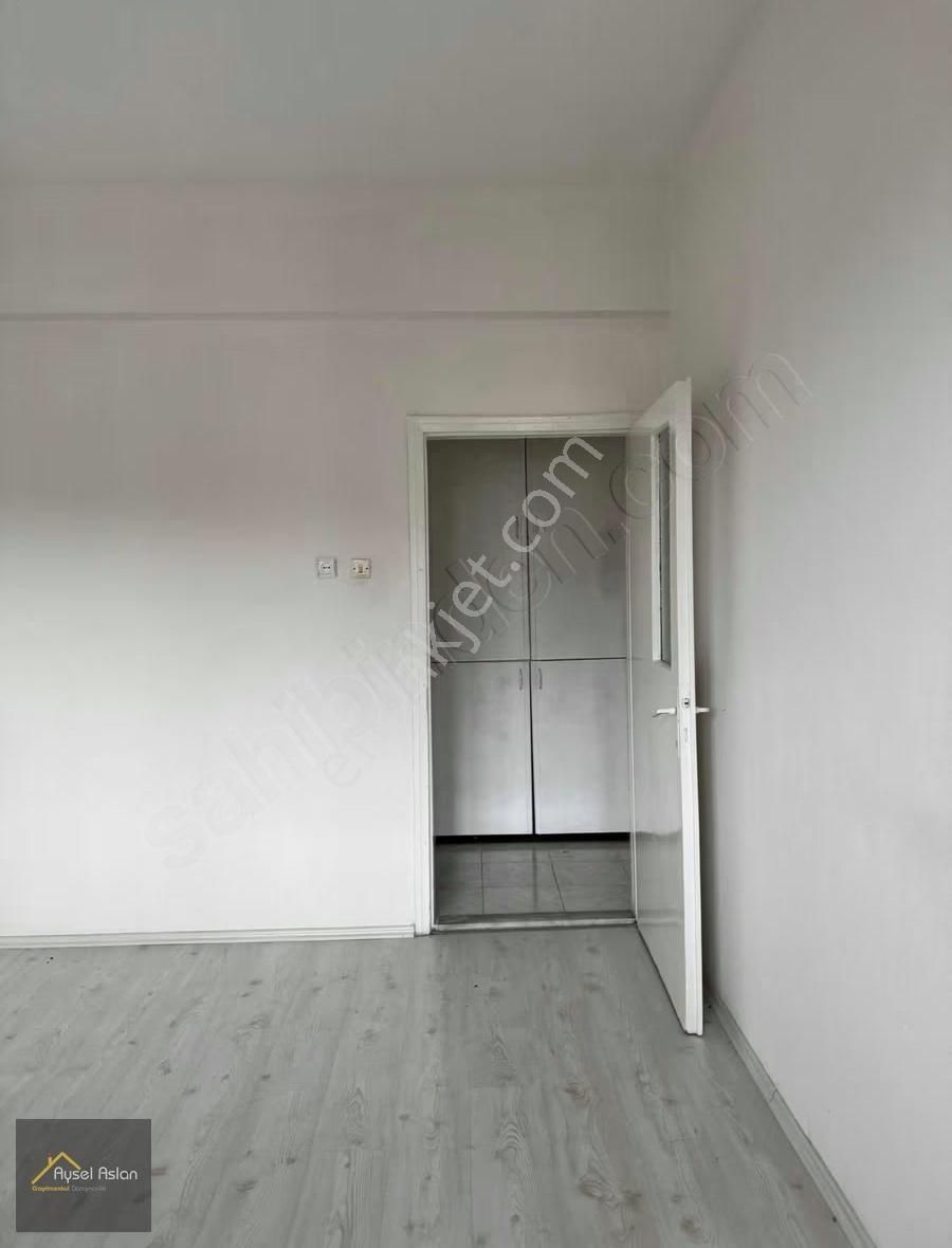 Esentepe'de Stadyum Cepheli 3+1 Satılık Daire - Görsel 15