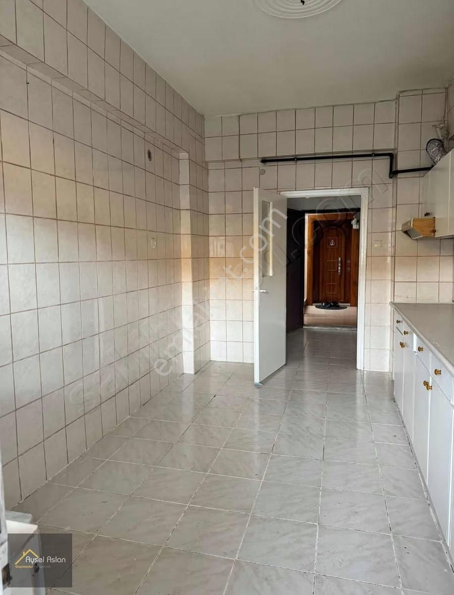 Esentepe'de Stadyum Cepheli 3+1 Satılık Daire - Görsel 27