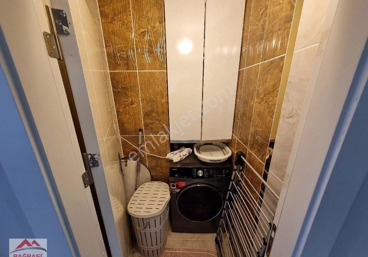 Yayla Mah Seyitler Caddesi 2+1'den Bozma 1+1+kiler Arakat Çift Balkonlu Geniş Fulyapılı Manzaralı - Görsel 5