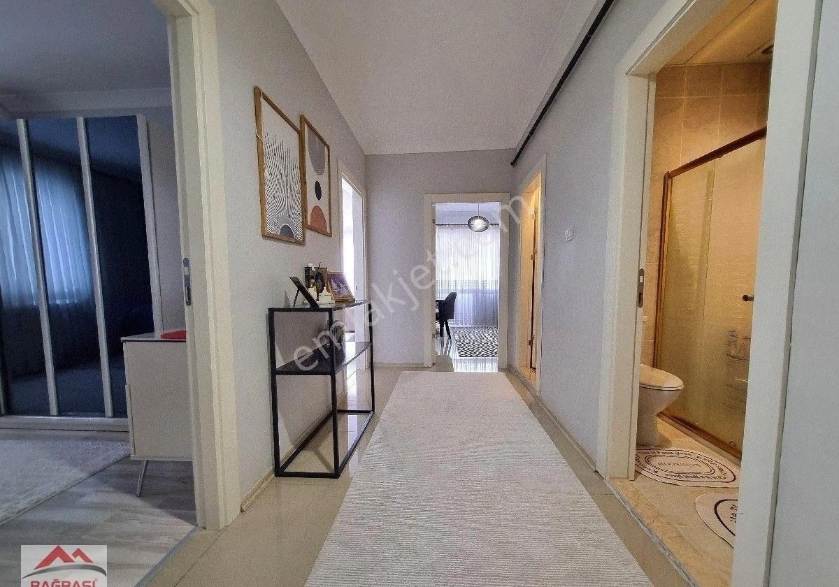 Yayla Mah Seyitler Caddesi 2+1'den Bozma 1+1+kiler Arakat Çift Balkonlu Geniş Fulyapılı Manzaralı - Görsel 2