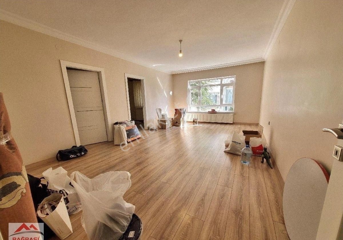 Emrah Mah Yarenlik Sokak'ta 3+1 Ortakat Ful Yapılı Cam Balkonlu - Görsel 21