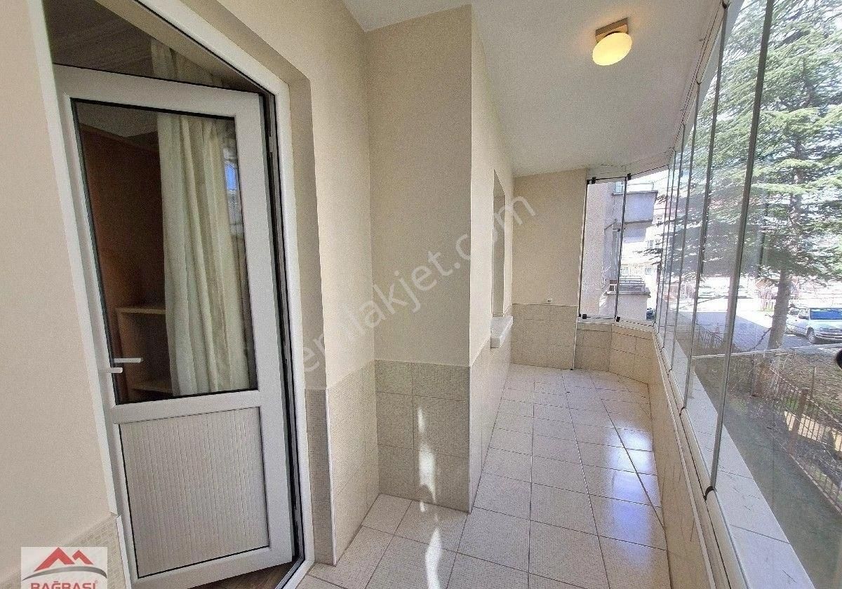 Emrah Mah Yarenlik Sokak'ta 3+1 Ortakat Ful Yapılı Cam Balkonlu - Görsel 9