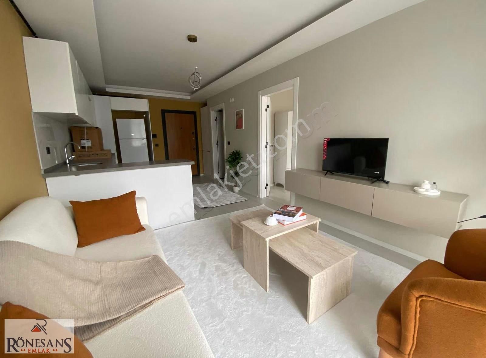 Rönesans Emlak'tan Ful Kredili Ful Eşyalı 1+1 Daire