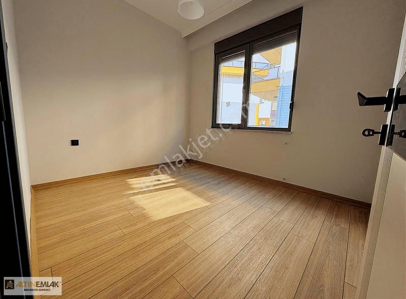 Yeni Binada 1+1 | Yüksek Krediye Uygun - Görsel 6