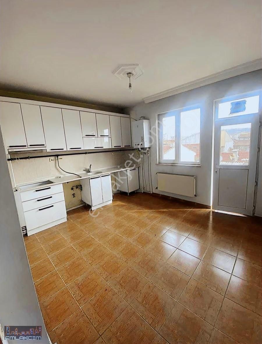 Emlakcımdan Merkez Yeni Mahallede 145 M2 3+1 Ferah Daire - Görsel 8