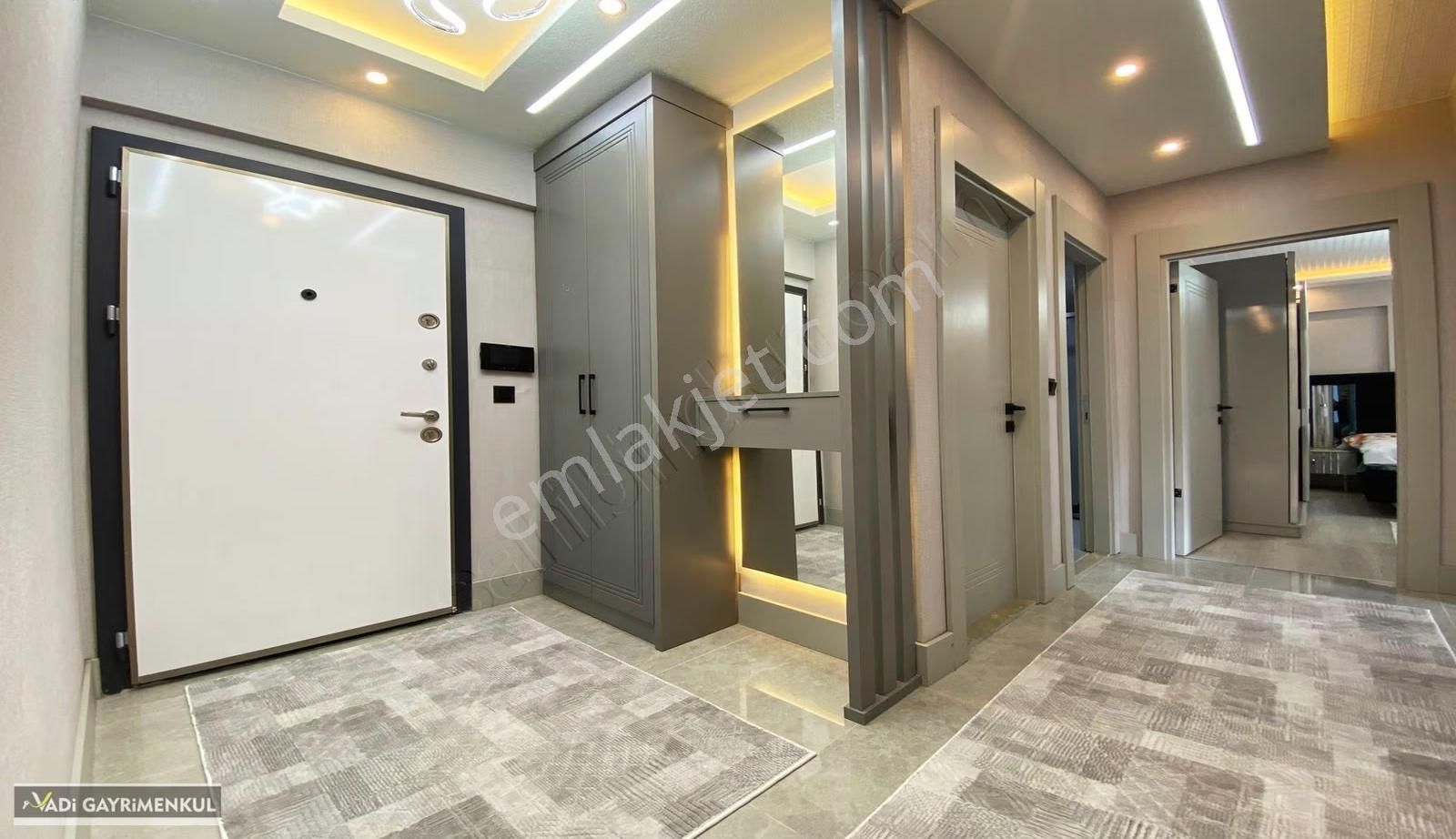 Vadi'den Karakaya'da Bulvar Yakını-lüks-e.banyolu-geniş 3+1 ! - Görsel 28