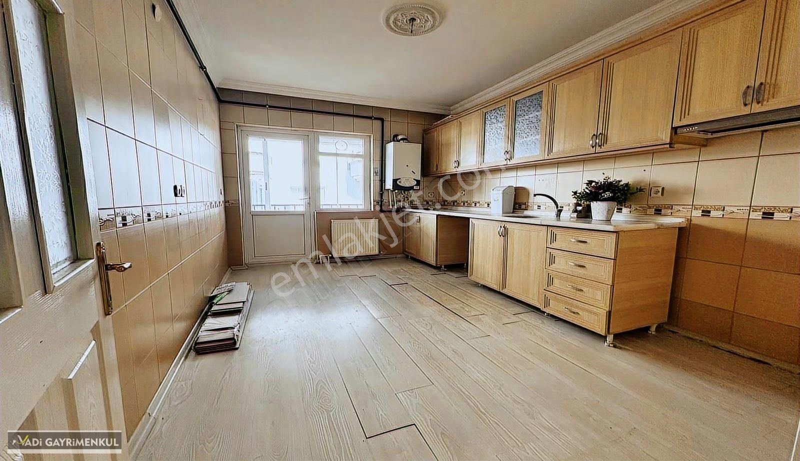 Vadi'den Bağlum Merkeze Yakın-geniş Kullanım Alanlı-kiralık 3+1! - Görsel 29