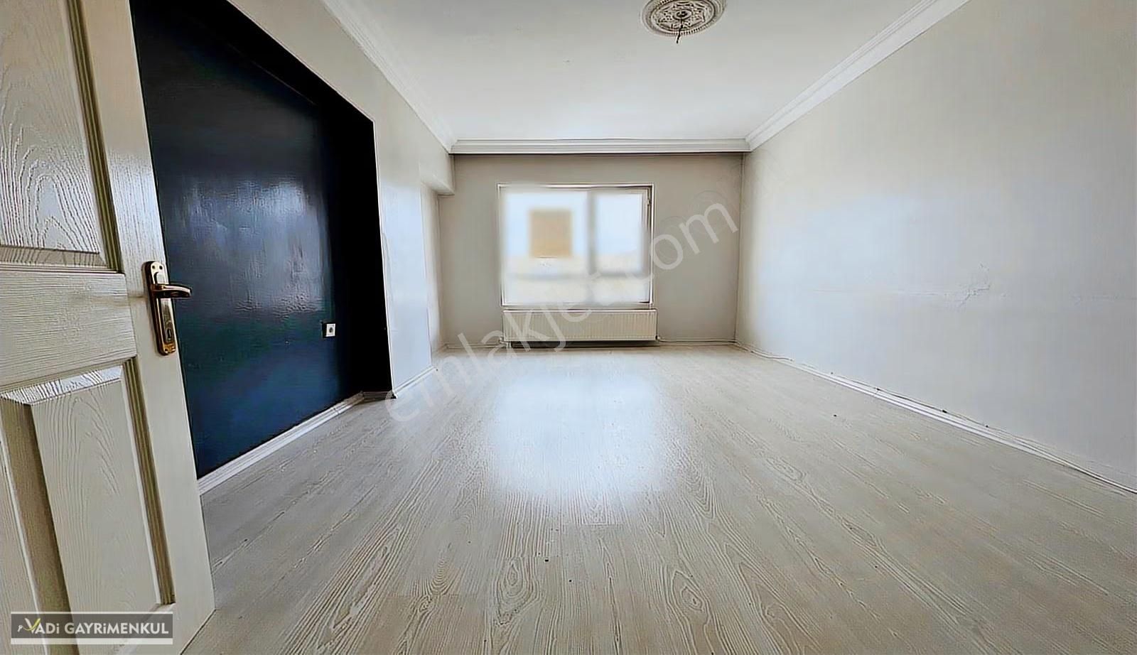 Vadi'den Bağlum Merkeze Yakın-geniş Kullanım Alanlı-kiralık 3+1! - Görsel 34