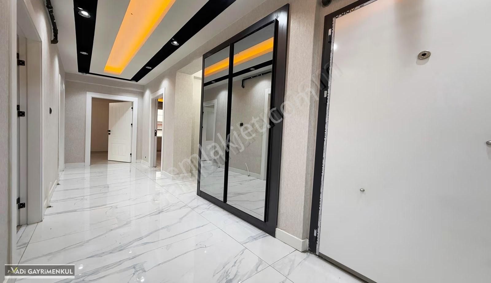 Vadi'den Hisar'da Sıfır Bulvar Yakını İskanlı E.banyolu 3+1! - Görsel 3