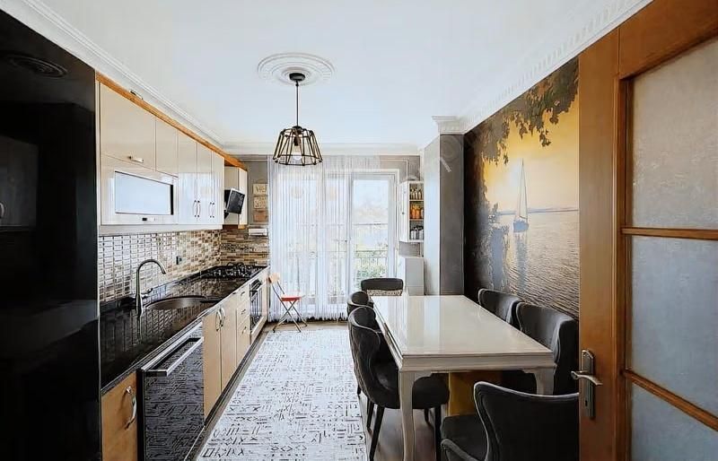 Gayrımenkulıst'ten Adnan Kahvecide Kısa Katlı Masrafsız Daire - Görsel 10